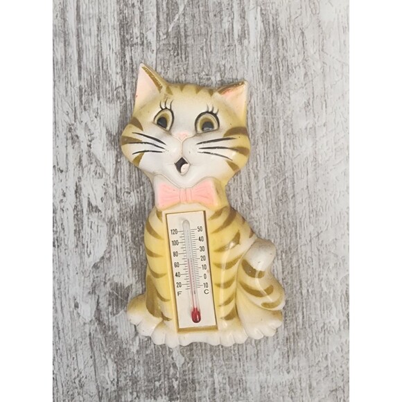Vintage MCM Yellow Tiger Cat Plastic Thermometer Magnet J.S.N.Y Hong Kong  works - Picture 1 of 7